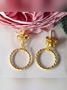 Vintage 80s Elegant Gold Ring Earrings